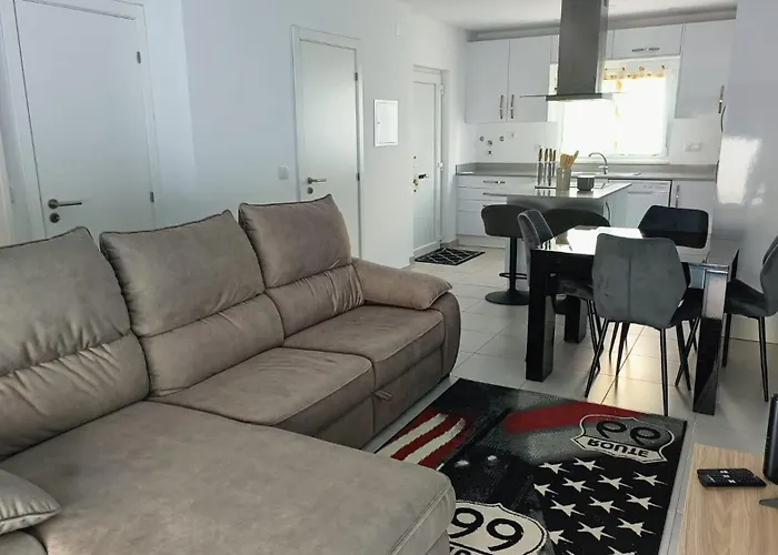 Semesterbostad Casa Do Raposo Rogil